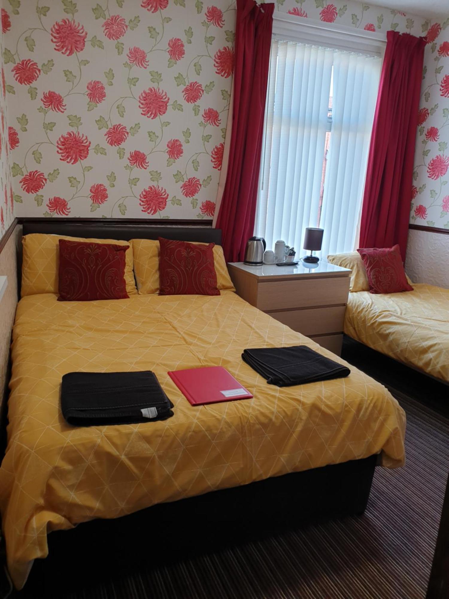 Bianca Guesthouse Blackpool Bagian luar foto
